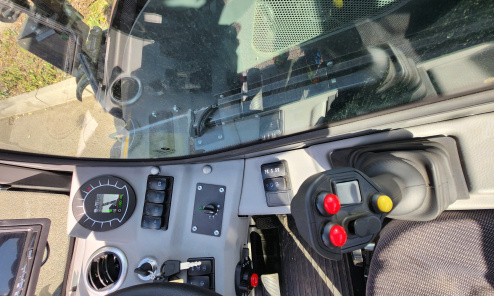 Телескопический погрузчик HZM 412T-AGRI